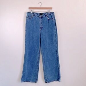 PrettyLittle Thing Wide Leg Jeans